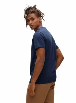Angebote 🎉 Bekleidung BOSS T-Shirt In Blau Günstig Kaufen 🎁 -Boss Verkaufsgeschäft boss t shirt in blau 4